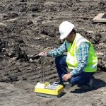 what does a geotechnical engineer do